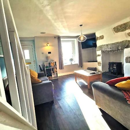 Zipworld Waterfalls Eryri Dogs Welcome 3 Bed Sleeps 5 Blaenau Ffestiniog Exterior photo