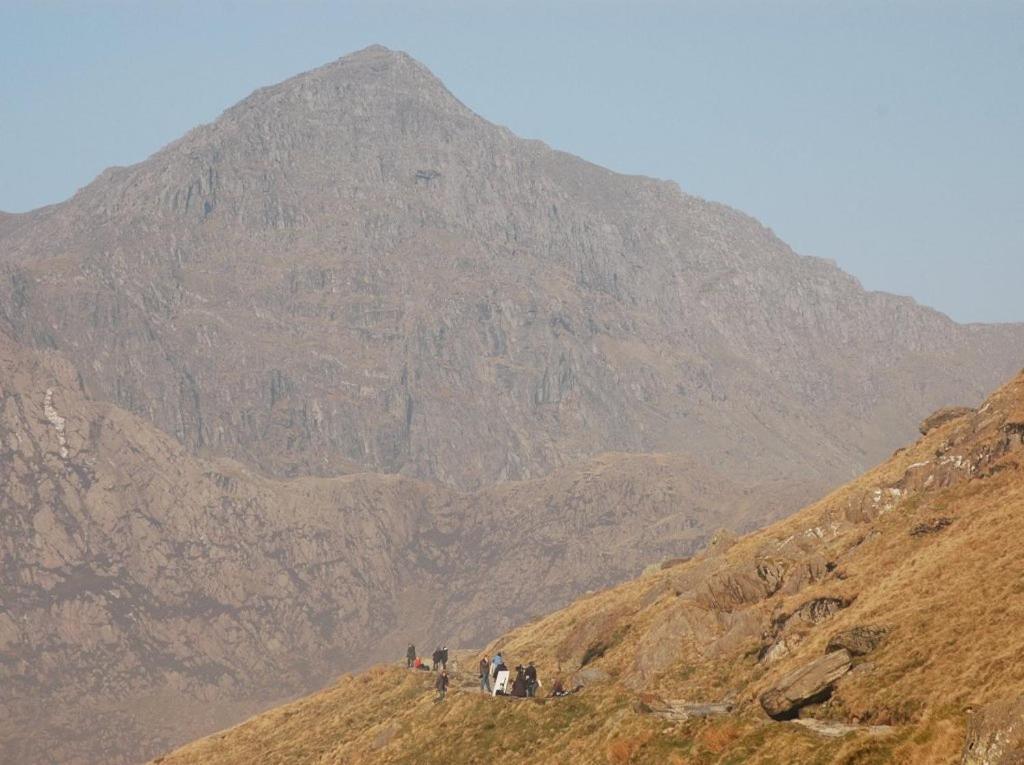 Zipworld Waterfalls Eryri Dogs Welcome 3 Bed Sleeps 5 Blaenau Ffestiniog Exterior photo