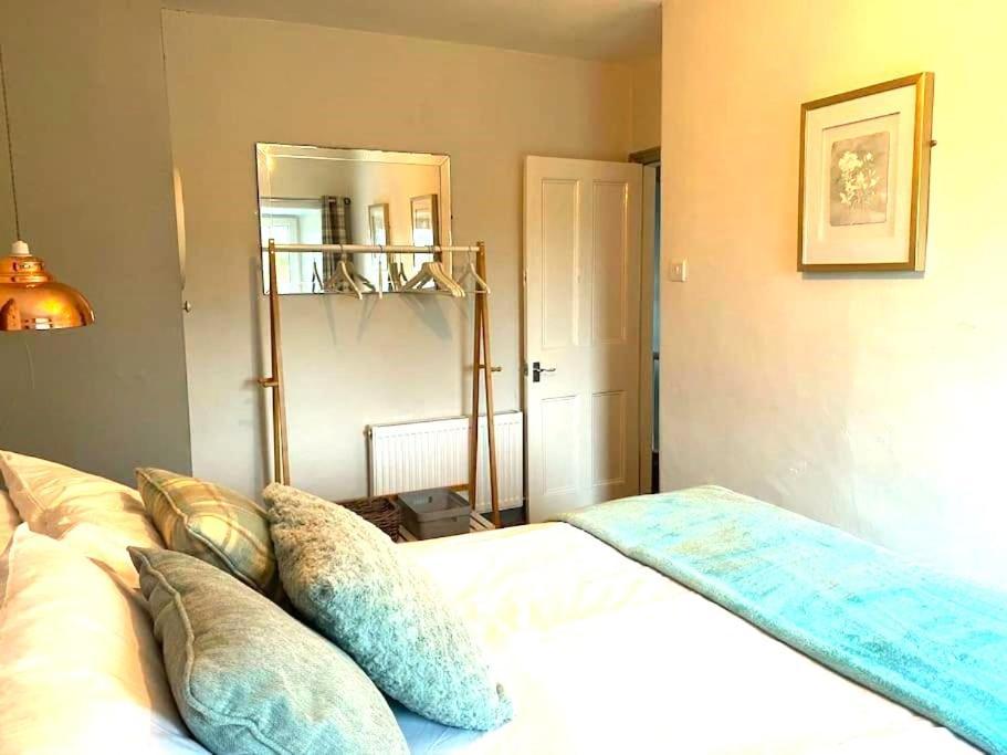 Zipworld Waterfalls Eryri Dogs Welcome 3 Bed Sleeps 5 Blaenau Ffestiniog Exterior photo