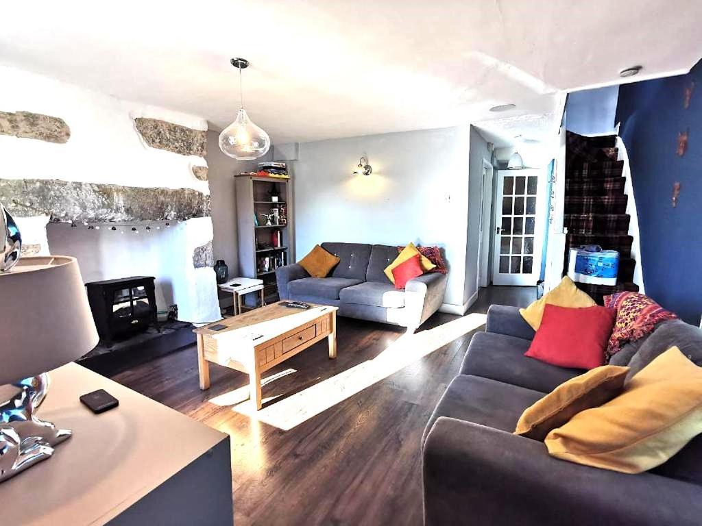 Zipworld Waterfalls Eryri Dogs Welcome 3 Bed Sleeps 5 Blaenau Ffestiniog Exterior photo